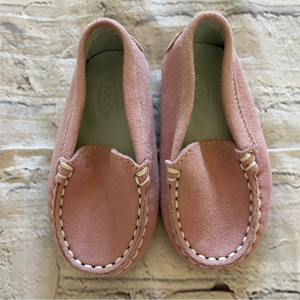 Baby Tod's Junior Pink Suede Loafers - Picture 2 of 6